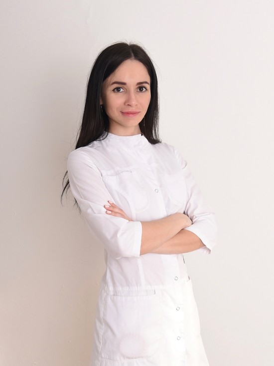 Хирург-имплантолог Гайнанова Алина Маратовна
